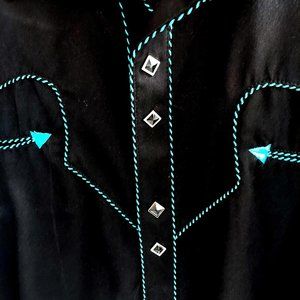 Vintage Scully Gunfighter Men's Western Button Down black w/teal piping.